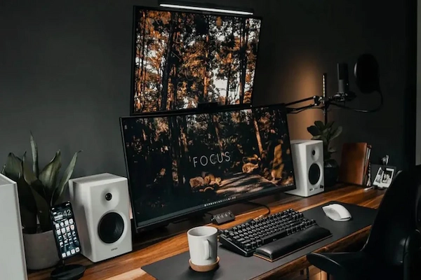 Desk Setup Tips for Focus